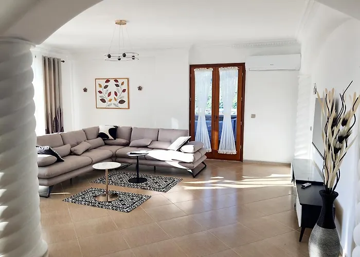 Magnolia Luxury Penthouse